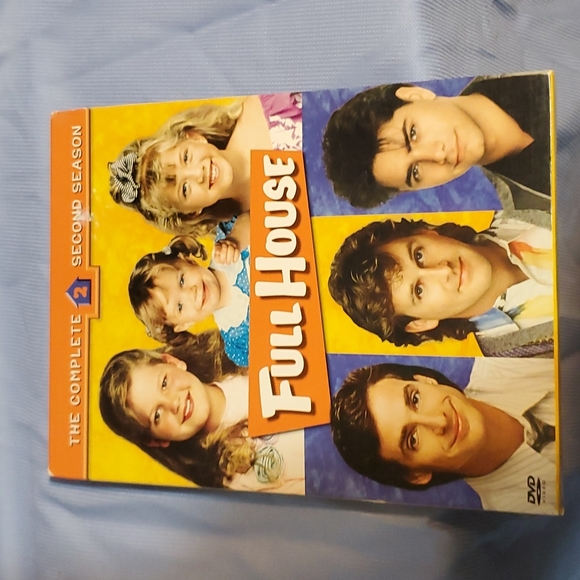 Full House season 2 DVD boxset - Picture 1 of 3
